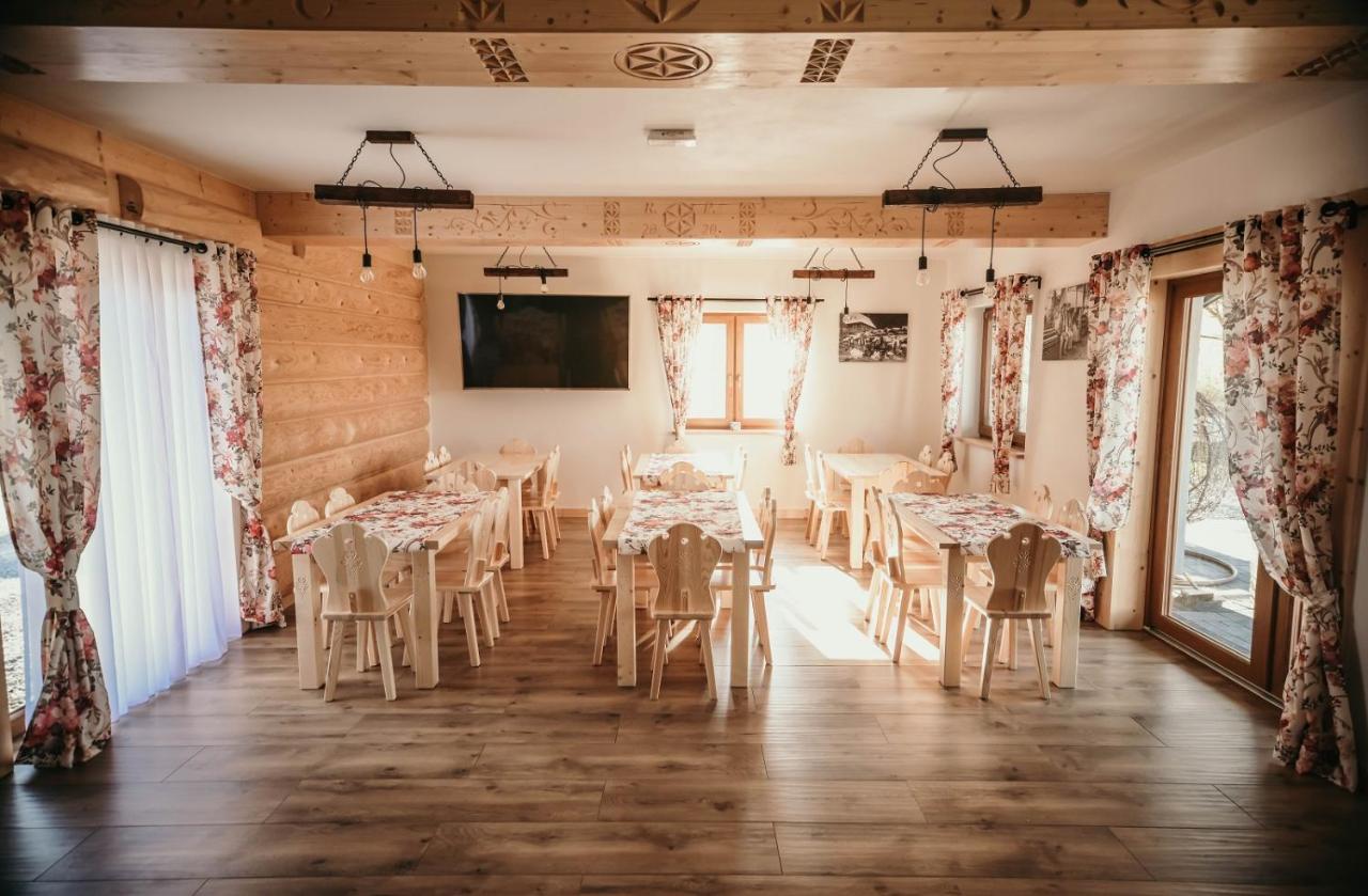 Tarasowka U Zajaca Bed & Breakfast Czerwienne Exterior photo