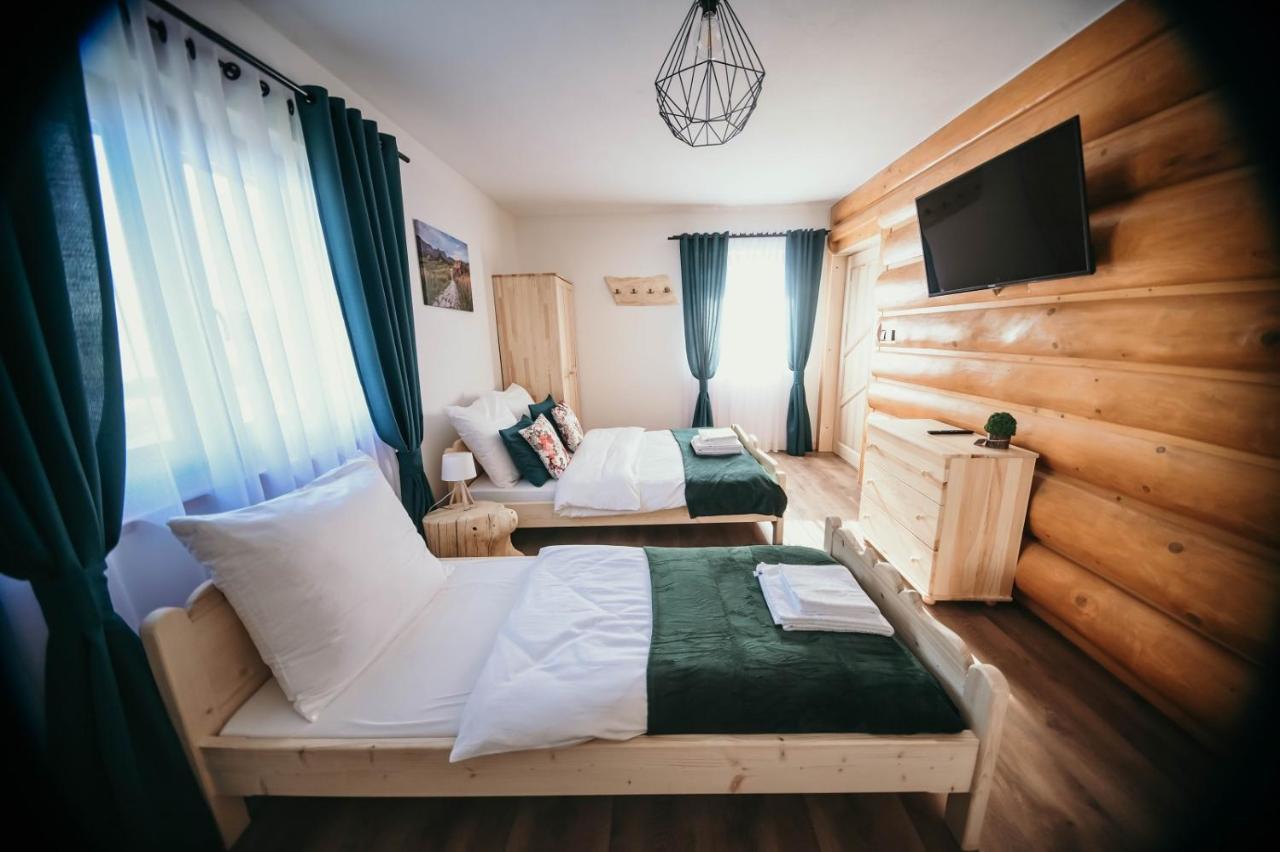 Tarasowka U Zajaca Bed & Breakfast Czerwienne Exterior photo